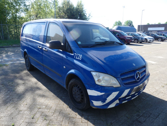 REF:7128 - Camionnette Mercedes-Benz Vito (2011-346.992 km) - Xe tải nhỏ: hình 2 REF:7128 - Camionnette Mercedes-Benz Vito (2011-346.992 km) - Xe tải nhỏ: hình 2