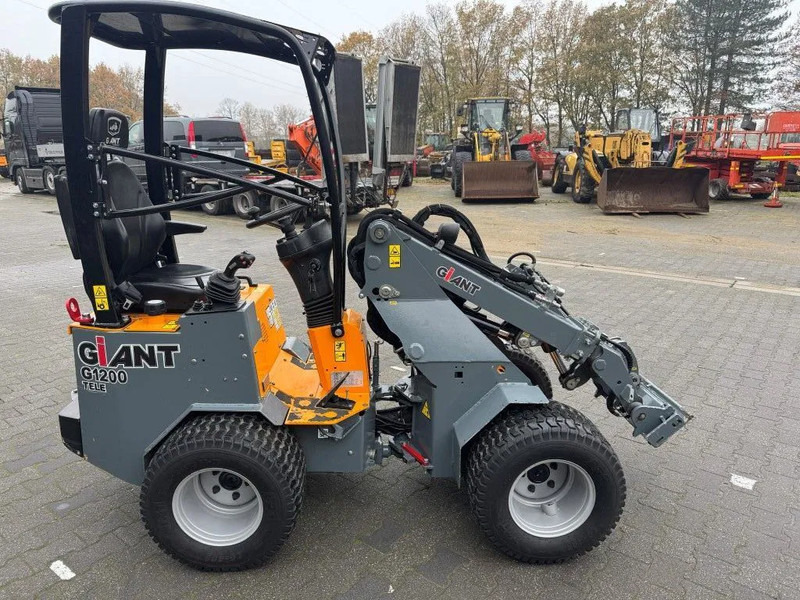Giant G1200 Tele 350 uur Bouwjaar 2022 - Máy xúc lật mini bánh xích: hình 3 Giant G1200 Tele 350 uur Bouwjaar 2022 - Máy xúc lật mini bánh xích: hình 3