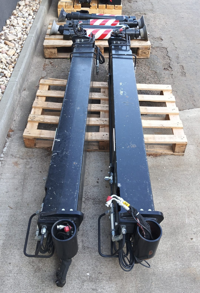 FASSI - PALFINGER - HIAB - HMF - ATLAS additional stabilizers, Zusatzabstützen - Cẩu gấp: hình 2 FASSI - PALFINGER - HIAB - HMF - ATLAS additional stabilizers, Zusatzabstützen - Cẩu gấp: hình 2