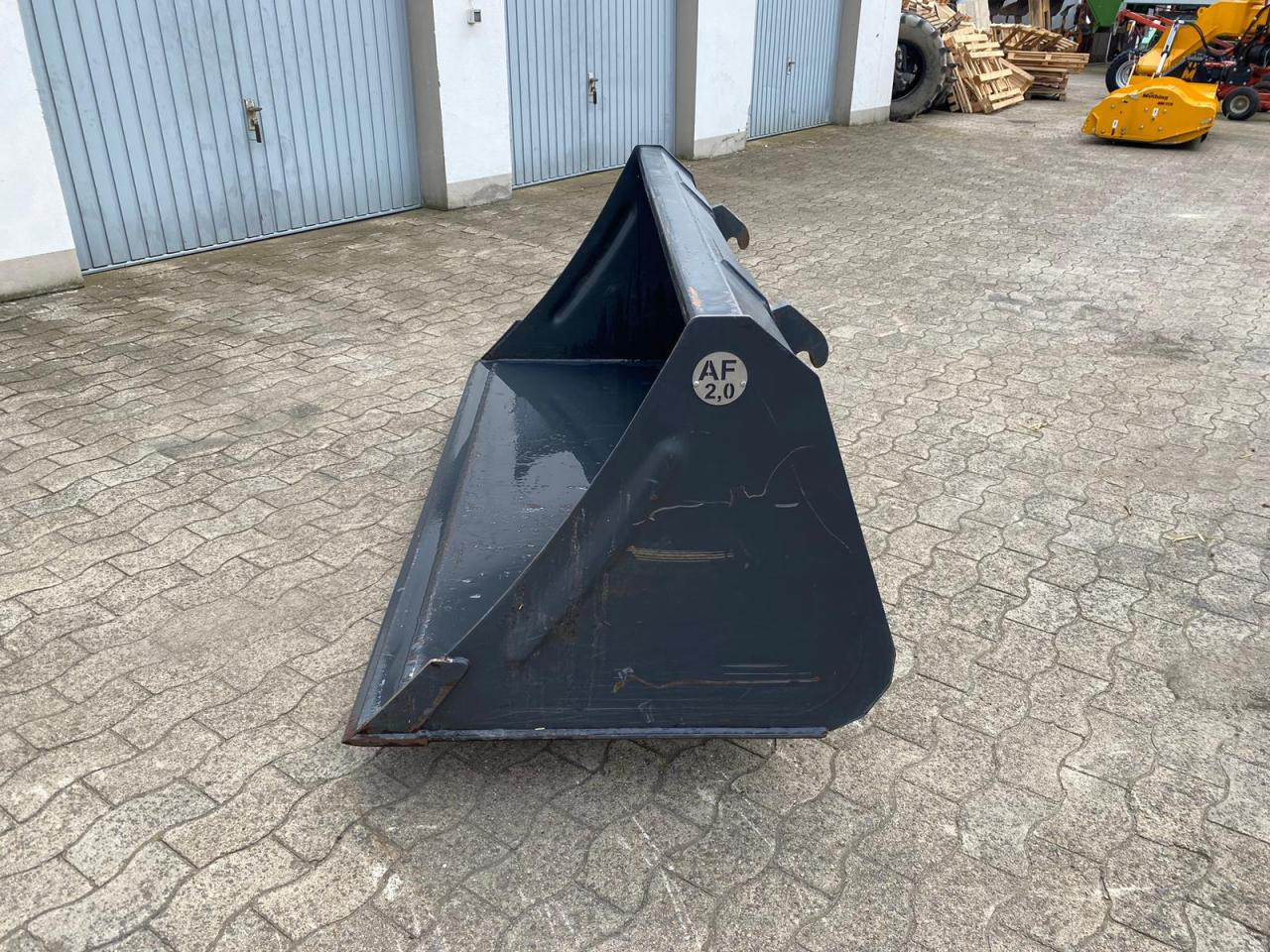 / AF Landtechnik 2m Typ L John Deere - Gầu: hình 1 / AF Landtechnik 2m Typ L John Deere - Gầu: hình 1