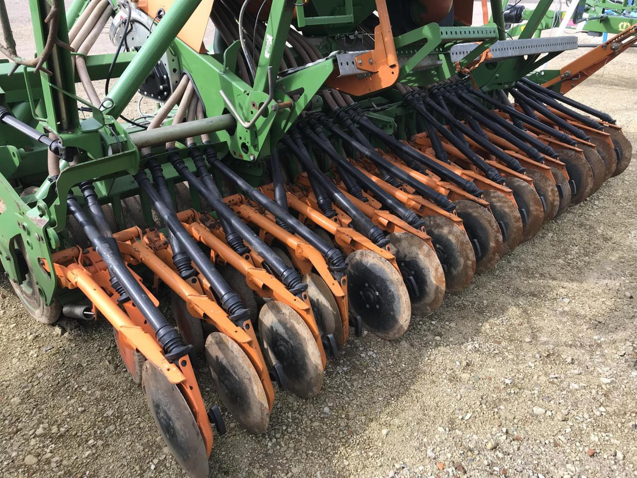 Amazone AD-P Super und KG4000 - Máy gieo hạt: hình 2 Amazone AD-P Super und KG4000 - Máy gieo hạt: hình 2