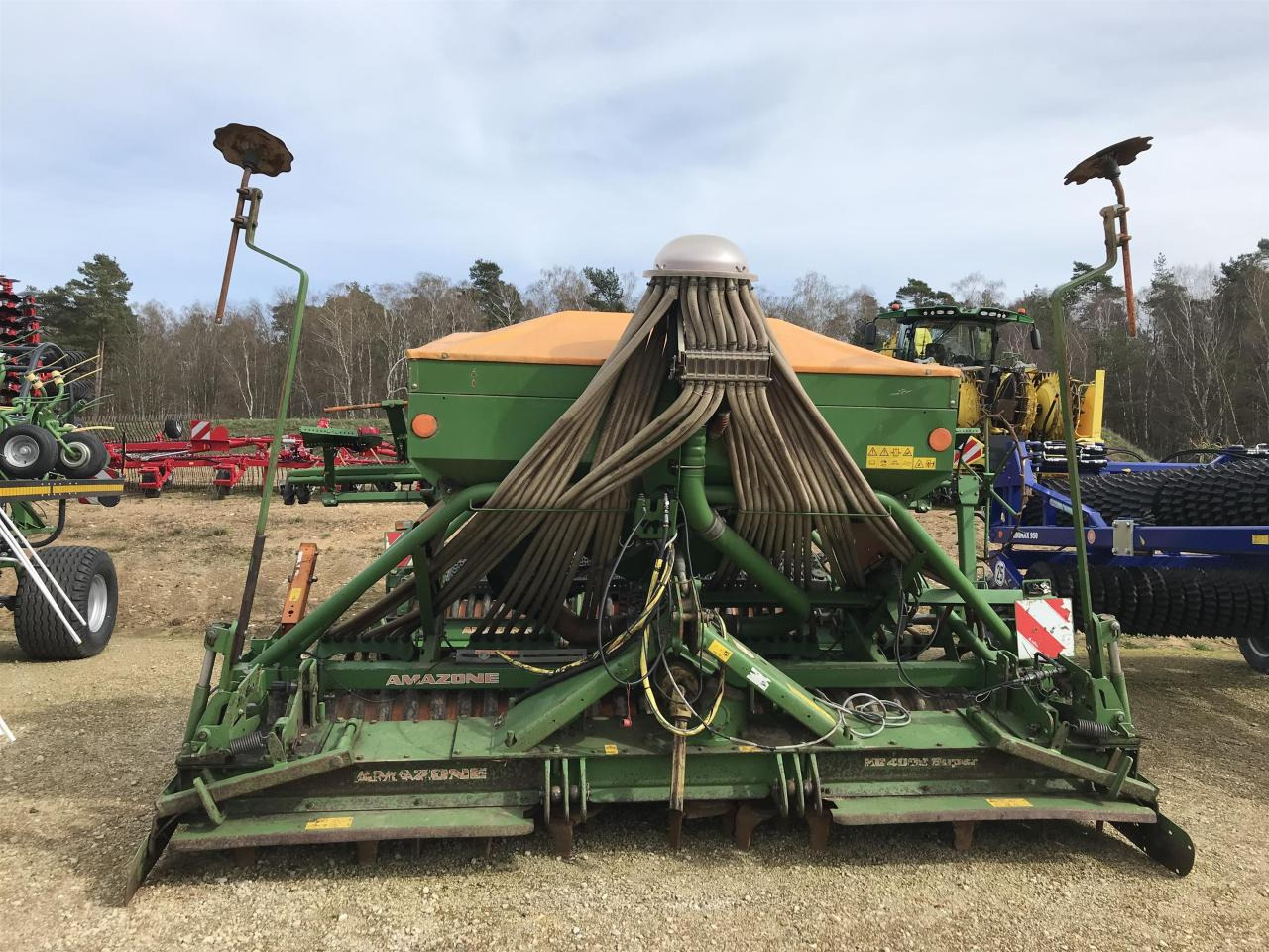 Amazone AD-P Super und KG4000 - Máy gieo hạt: hình 1 Amazone AD-P Super und KG4000 - Máy gieo hạt: hình 1
