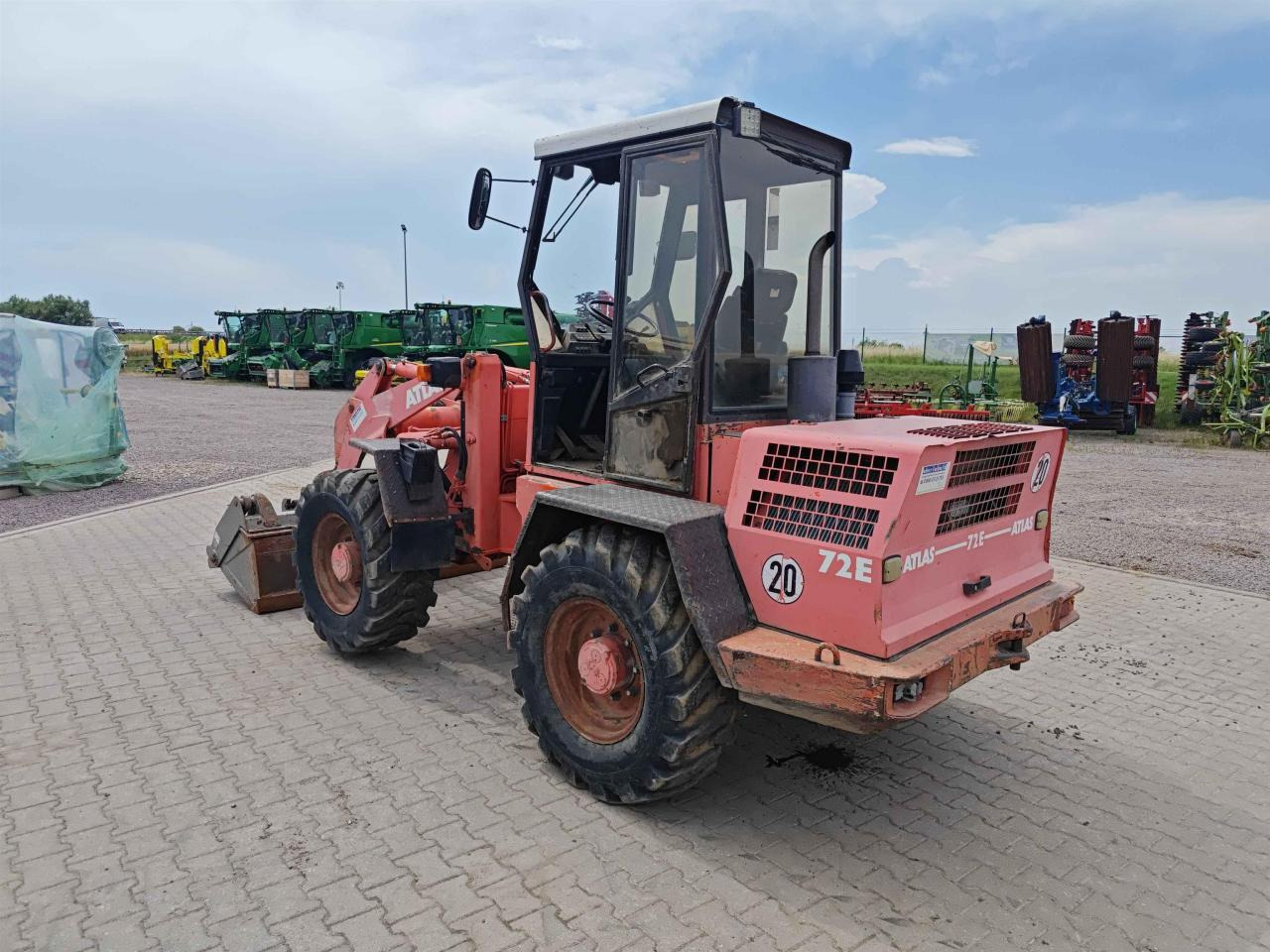 Cho thuê Atlas 72E Atlas 72E: hình 8 Cho thuê Atlas 72E Atlas 72E: hình 8