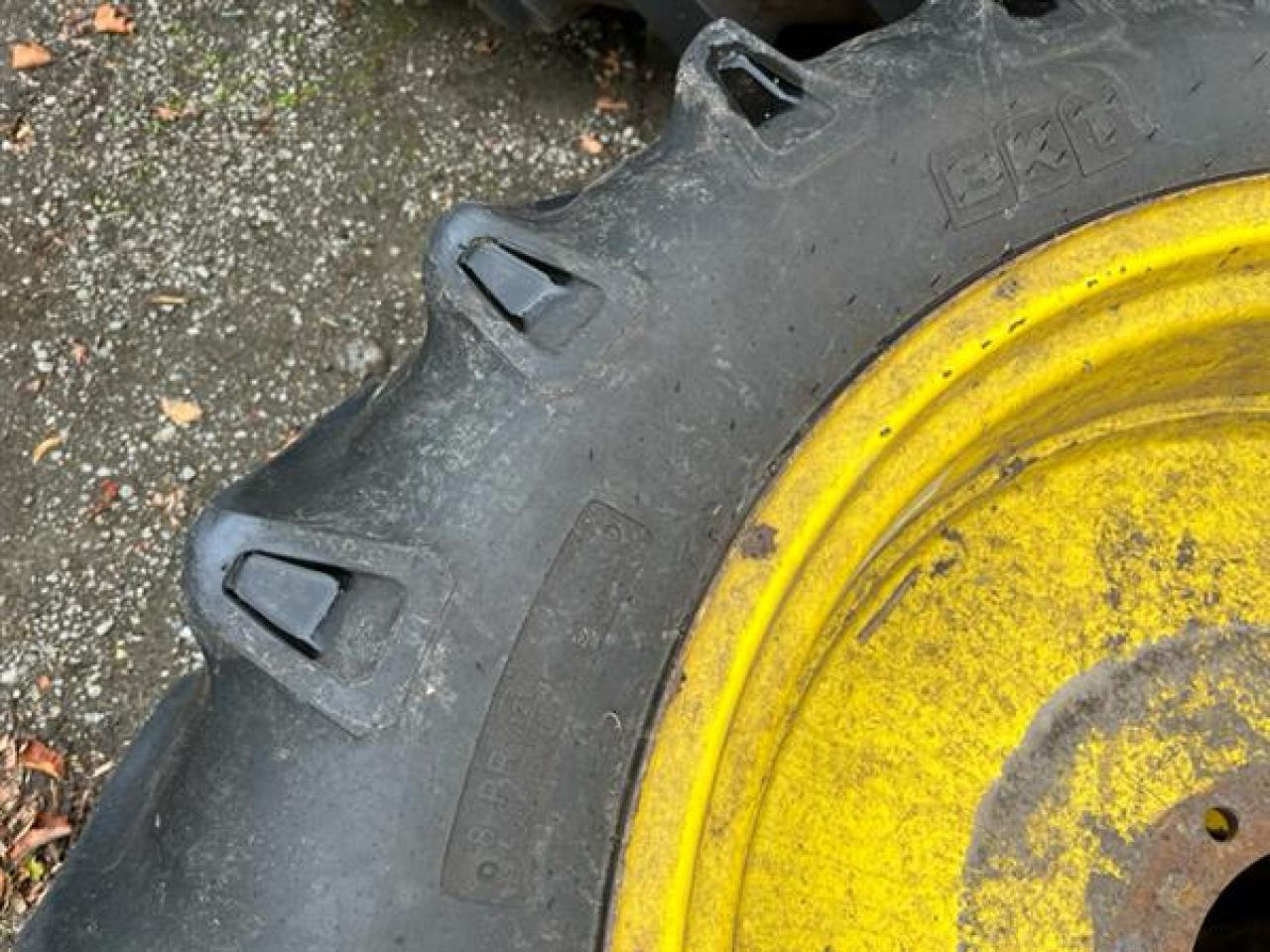 BKT 12.4-32 - Lốp cho Máy móc nông nghiệp: hình 4 BKT 12.4-32 - Lốp cho Máy móc nông nghiệp: hình 4