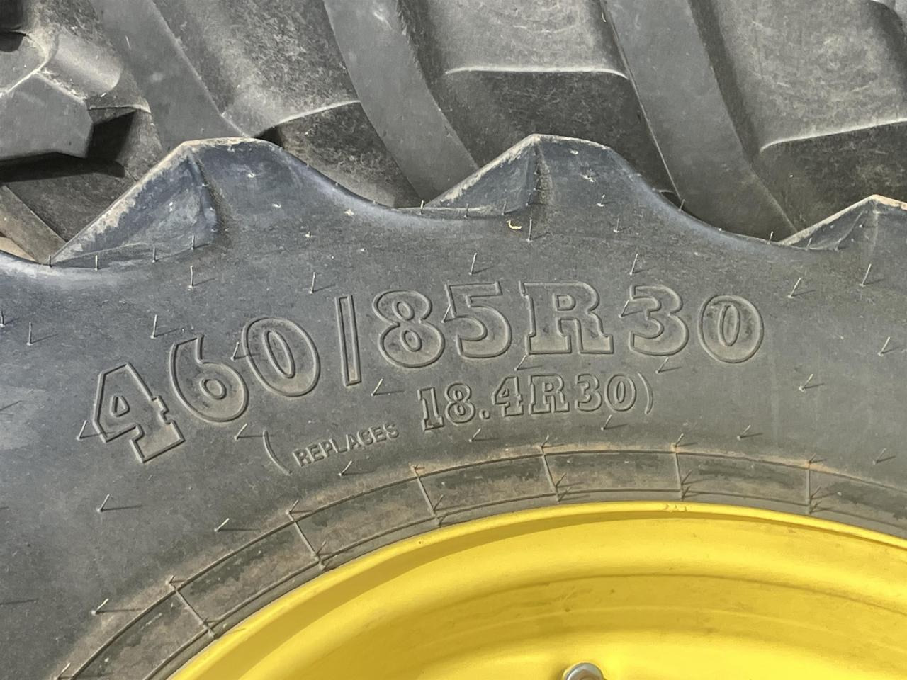 BKT 460/85R30 - Lốp cho Máy móc nông nghiệp: hình 3 BKT 460/85R30 - Lốp cho Máy móc nông nghiệp: hình 3