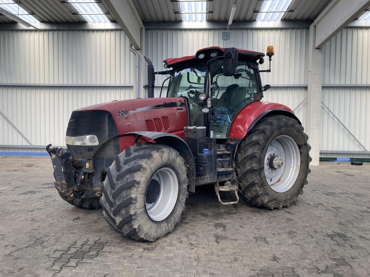 Case-IH Puma CVX 220 - Máy cày: hình 1 Case-IH Puma CVX 220 - Máy cày: hình 1