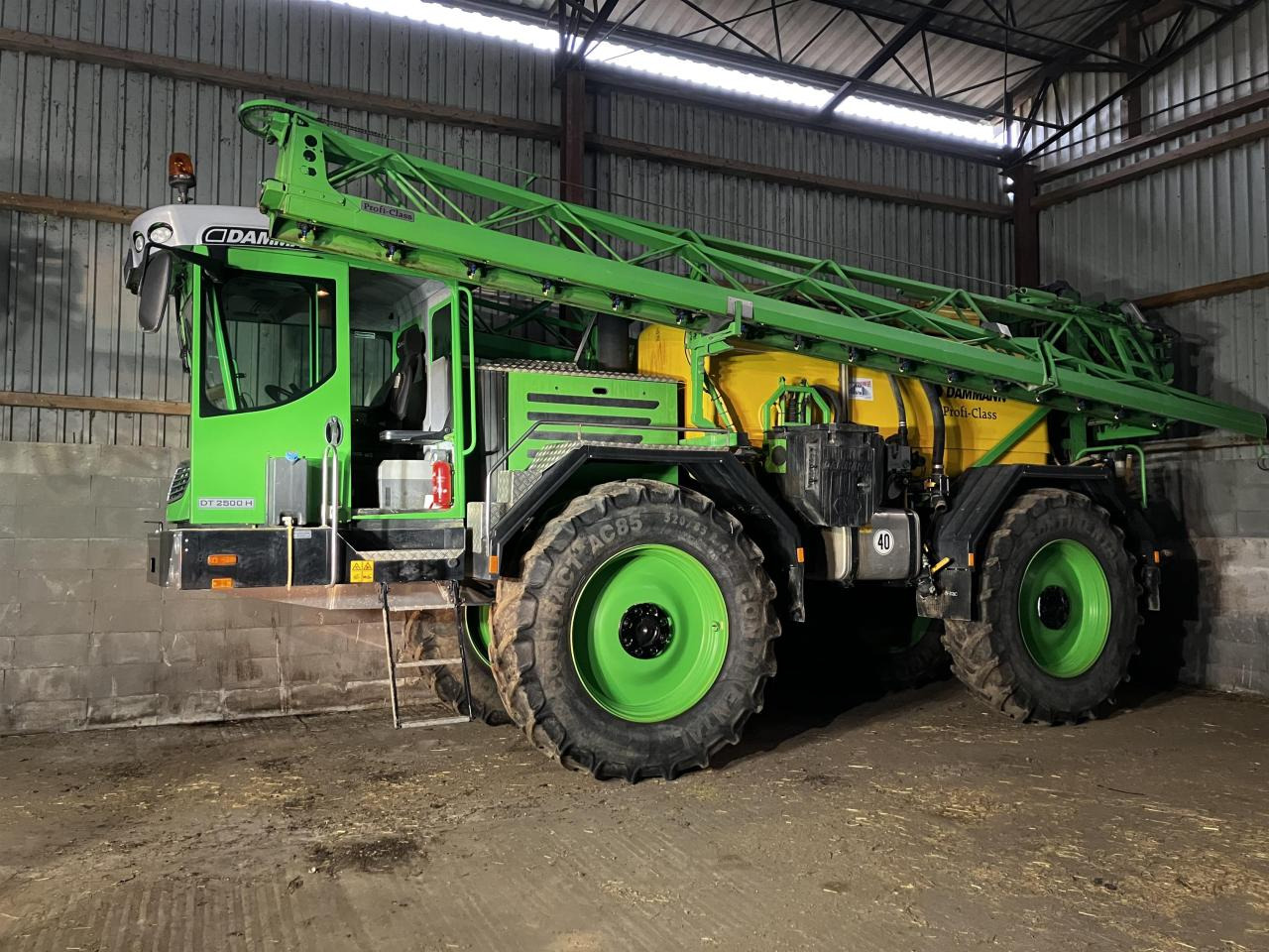 Dammann DT 2500H - Máy xịt kéo: hình 1 Dammann DT 2500H - Máy xịt kéo: hình 1