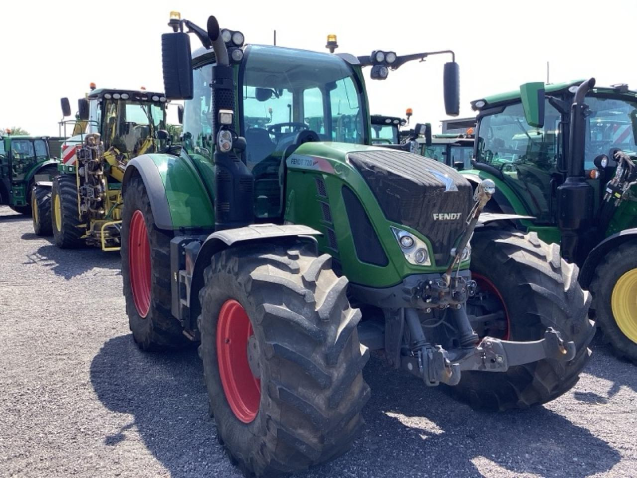 Fendt 720 Vario Profi Plus - Máy cày: hình 2 Fendt 720 Vario Profi Plus - Máy cày: hình 2