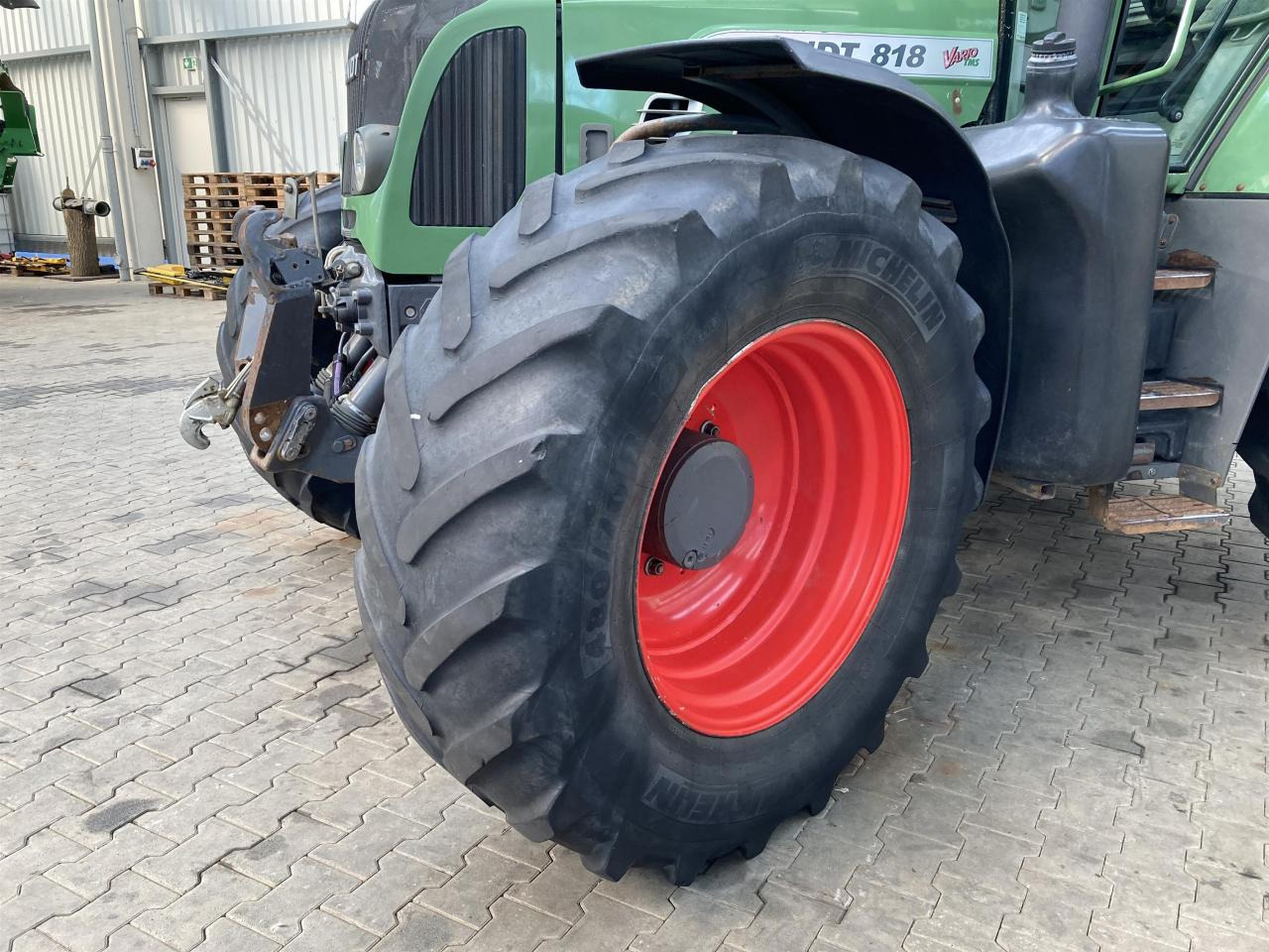 Fendt 818 Vario TMS - Máy cày: hình 2 Fendt 818 Vario TMS - Máy cày: hình 2