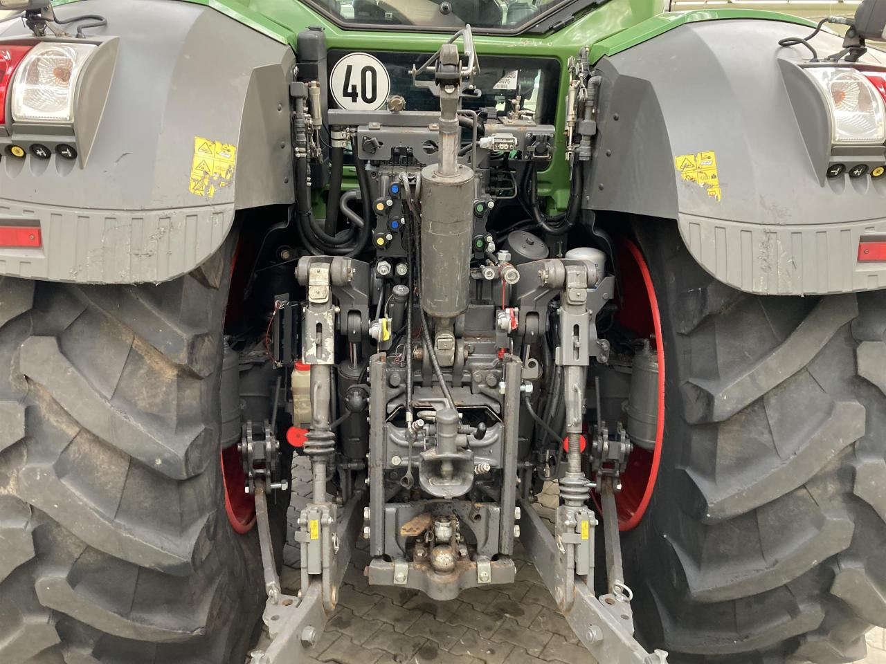 Máy cày Fendt 933 Vario Profi Plus: hình 6