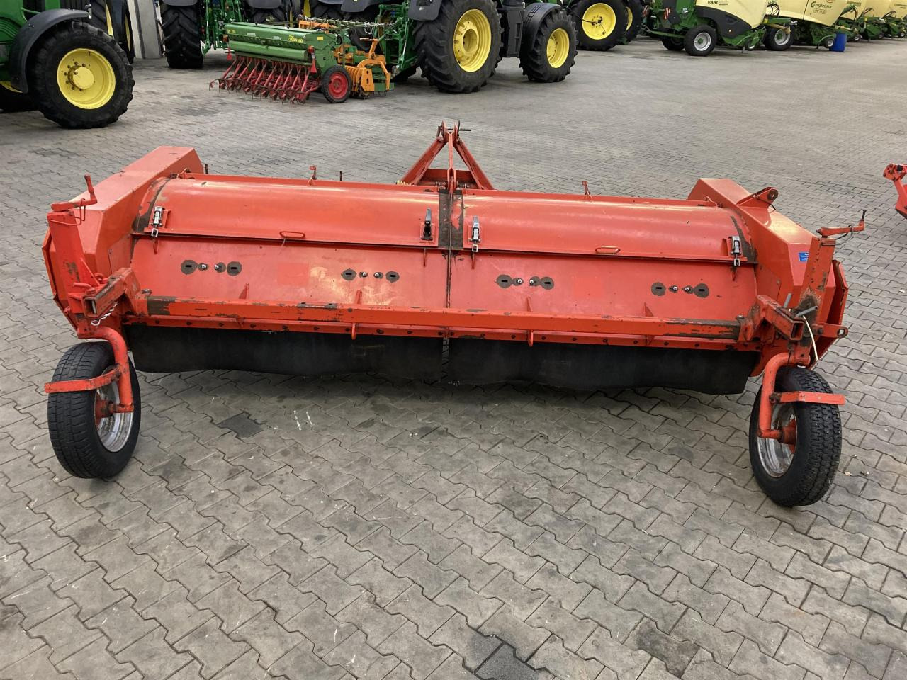 Grimme KS 3000 - Máy thu hoạch khoai tây: hình 5 Grimme KS 3000 - Máy thu hoạch khoai tây: hình 5