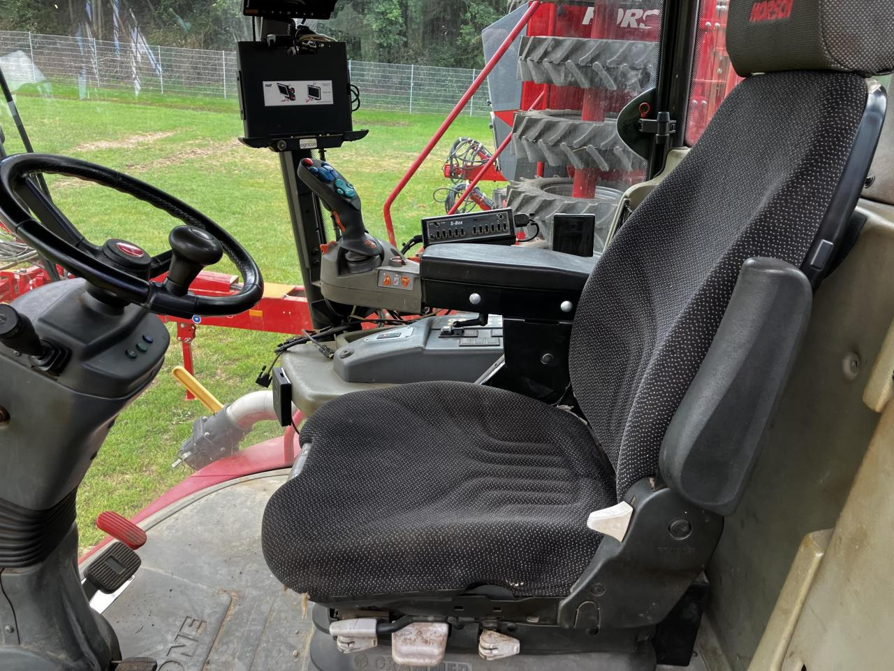 Horsch PT 270 - Máy xịt kéo: hình 5 Horsch PT 270 - Máy xịt kéo: hình 5