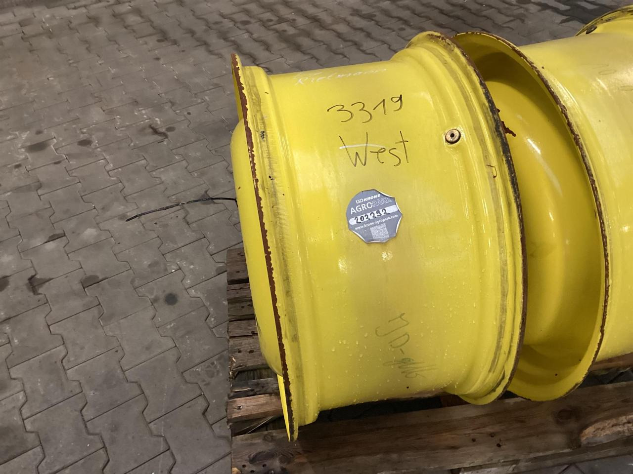 John Deere 15x30 - Lốp cho Máy móc nông nghiệp: hình 2 John Deere 15x30 - Lốp cho Máy móc nông nghiệp: hình 2