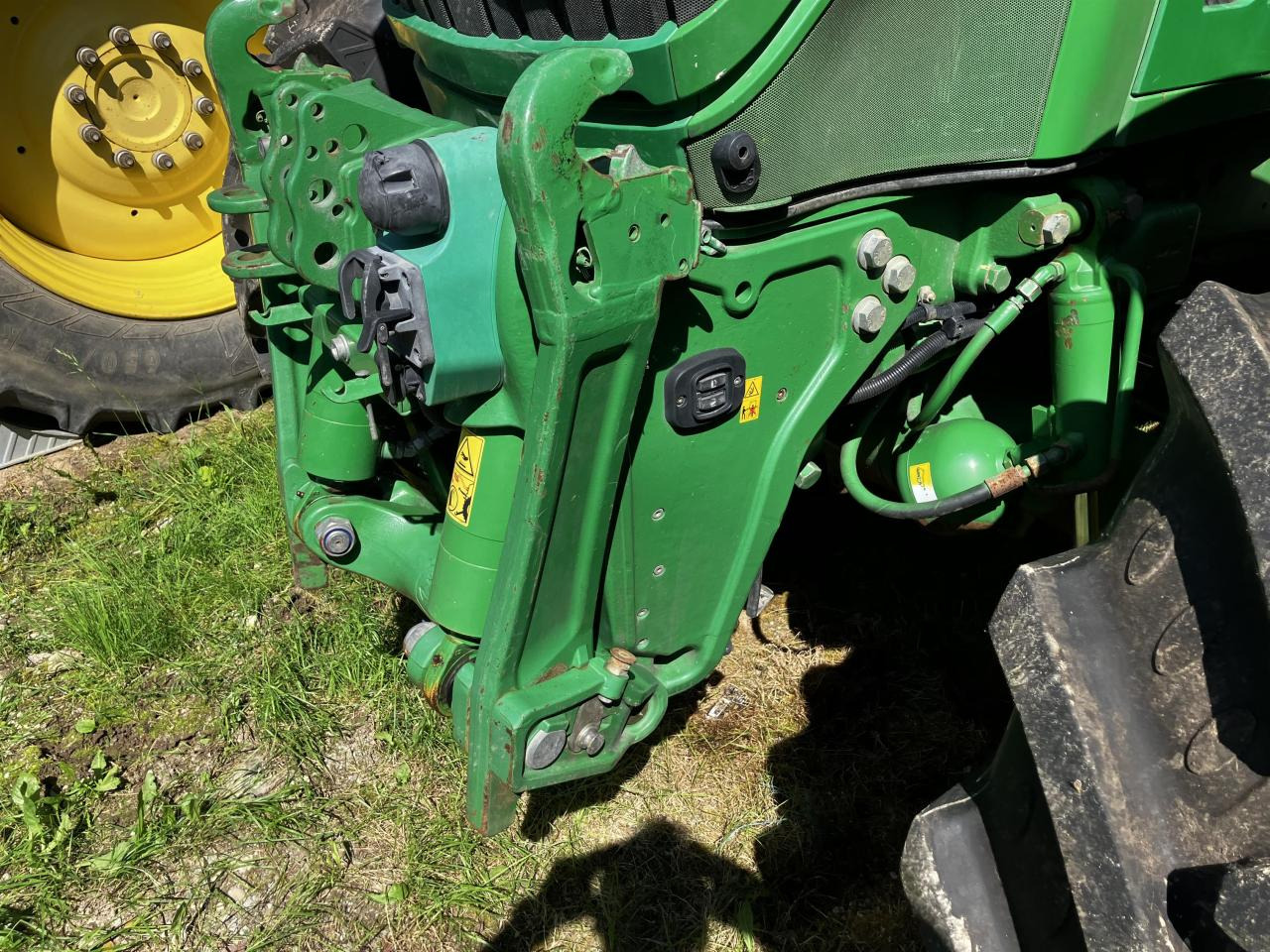 John Deere 6230R - Máy cày: hình 5 John Deere 6230R - Máy cày: hình 5