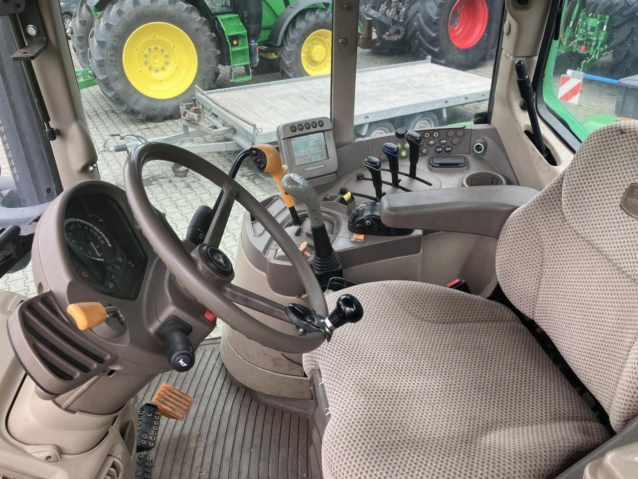 John Deere 6630 PREMIUM - Máy cày: hình 4 John Deere 6630 PREMIUM - Máy cày: hình 4