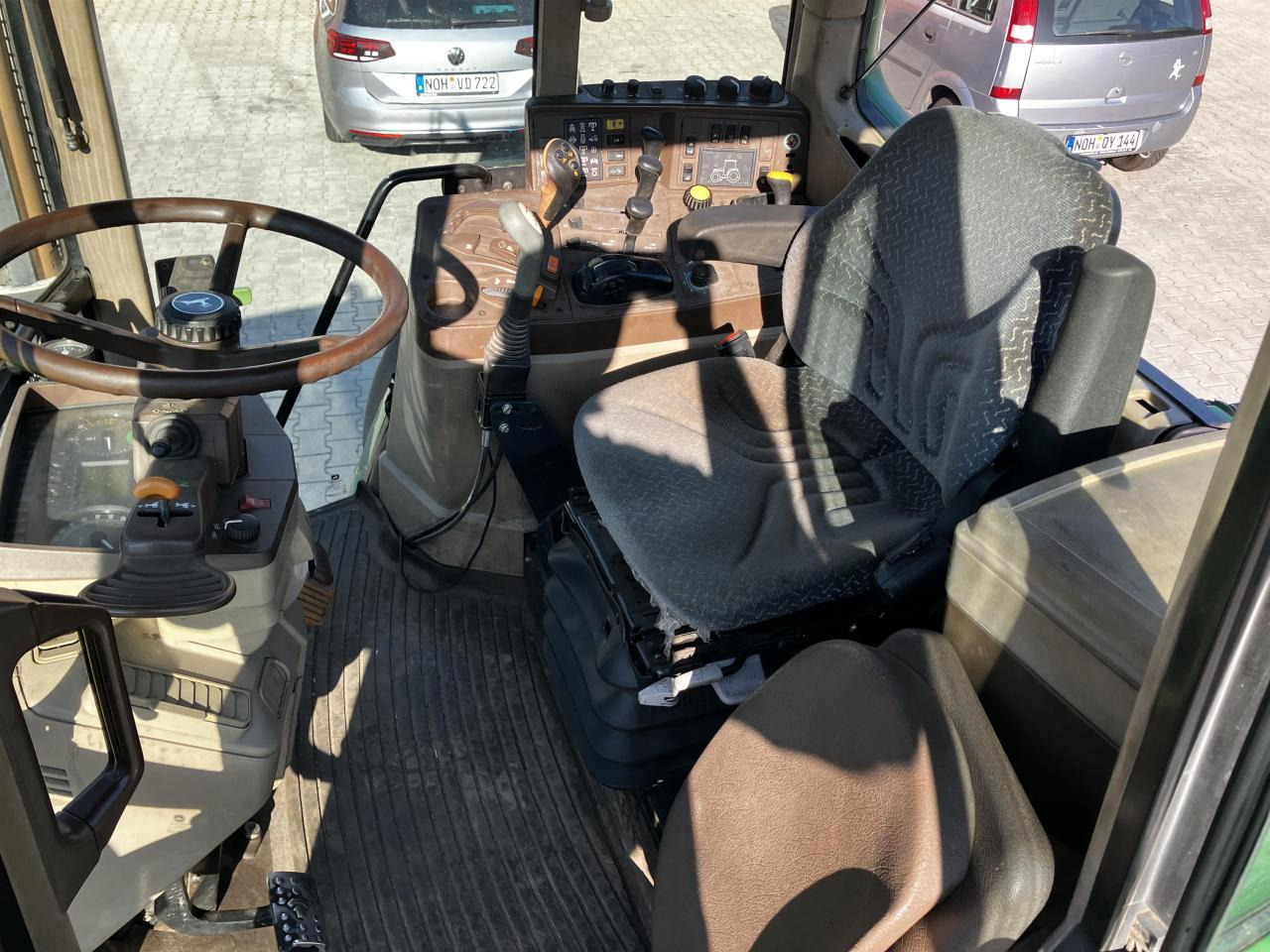 John Deere 6920 S - Máy cày: hình 5 John Deere 6920 S - Máy cày: hình 5