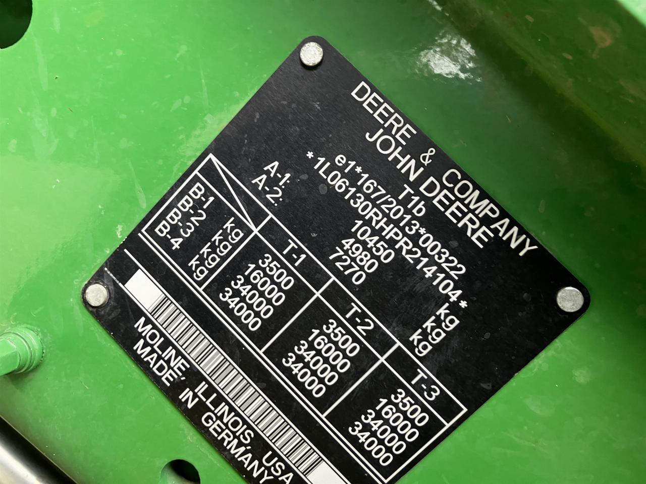 Cho thuê John Deere 6R 130 John Deere 6R 130: hình 13 Cho thuê John Deere 6R 130 John Deere 6R 130: hình 13