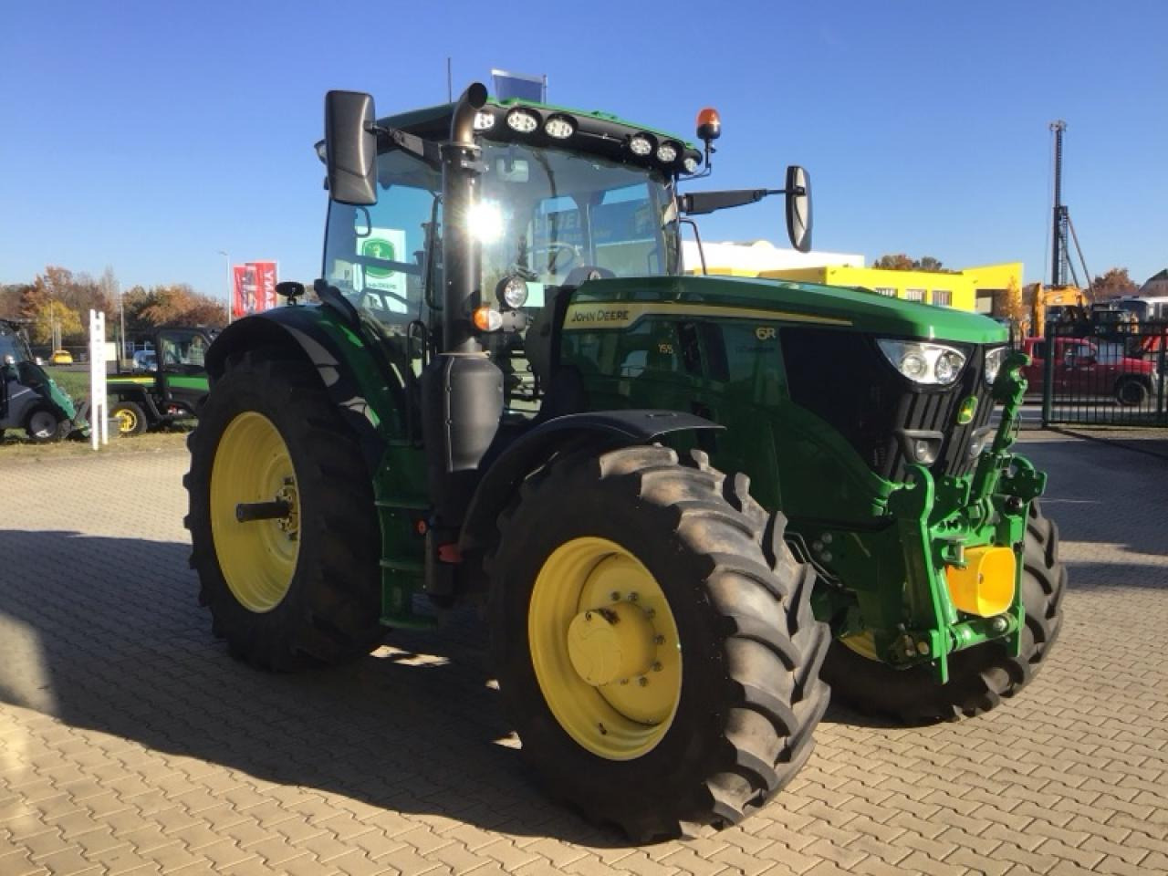 John Deere 6R 155 - Máy cày: hình 4 John Deere 6R 155 - Máy cày: hình 4