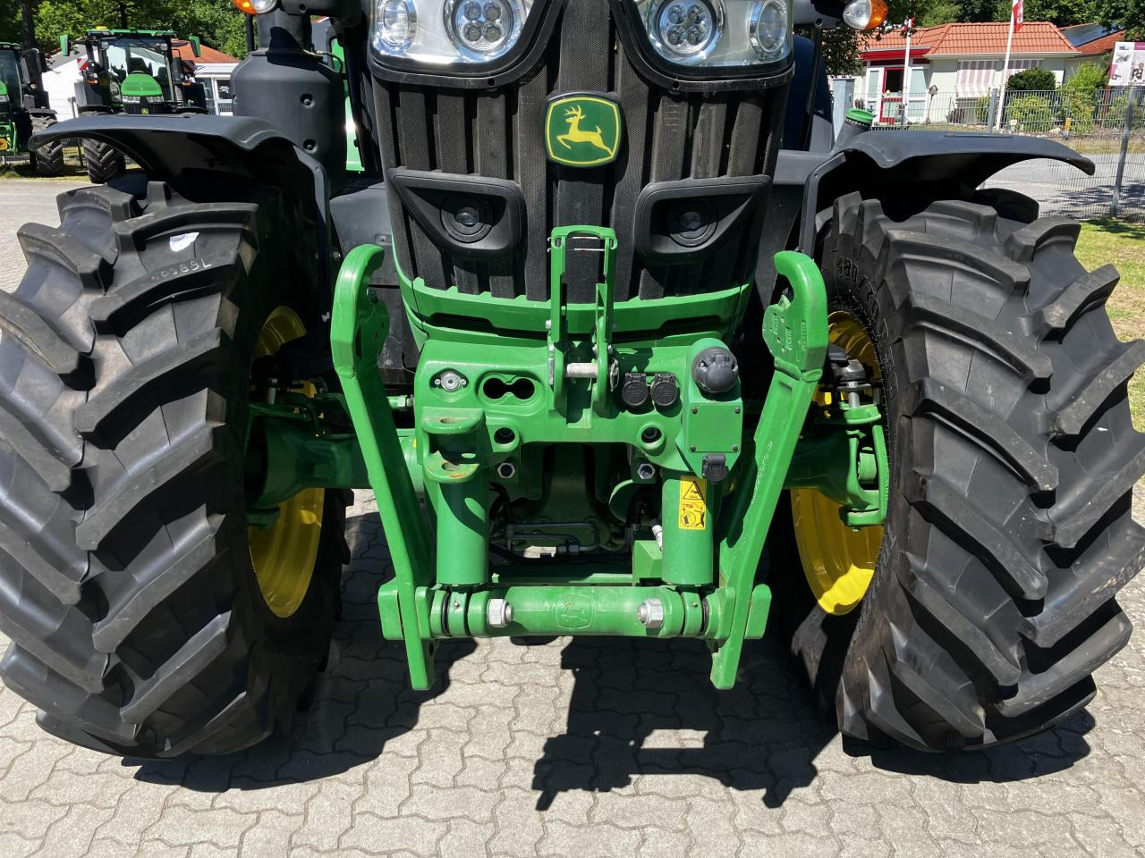John Deere 6R 155 - Máy cày: hình 4 John Deere 6R 155 - Máy cày: hình 4
