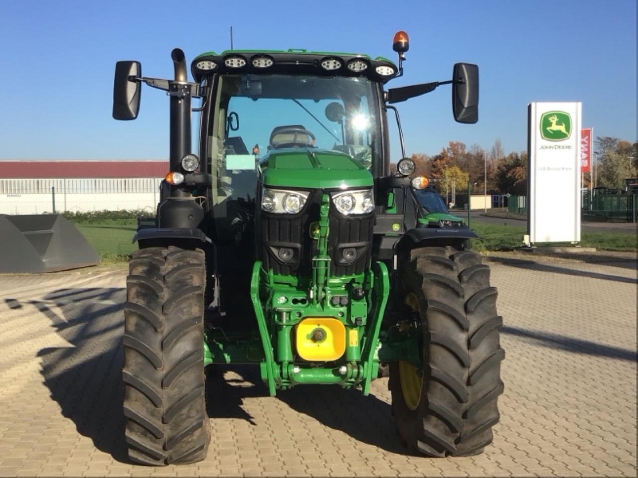 John Deere 6R 155 - Máy cày: hình 3 John Deere 6R 155 - Máy cày: hình 3