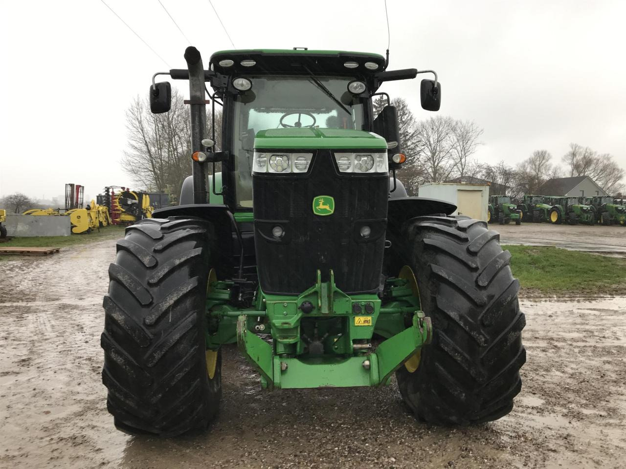 John Deere 7290R - Máy cày: hình 3 John Deere 7290R - Máy cày: hình 3