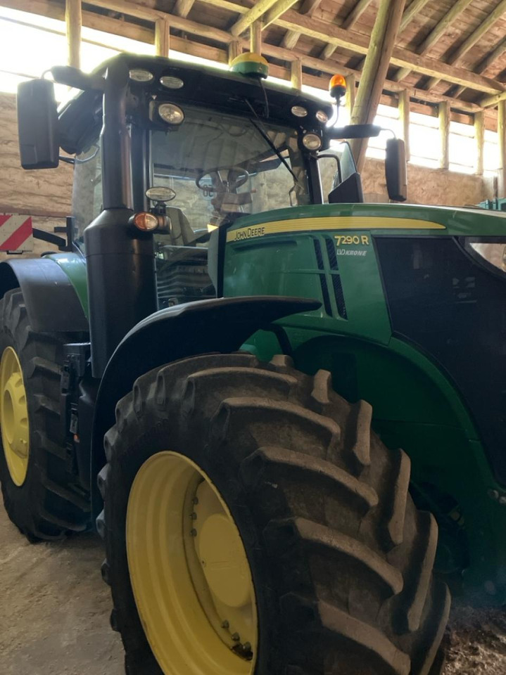 John Deere 7290R - Máy cày: hình 2 John Deere 7290R - Máy cày: hình 2