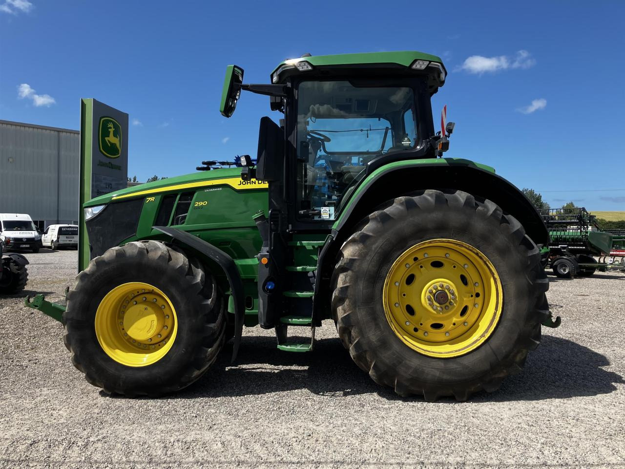 John Deere 7R 290 - Máy cày: hình 1 John Deere 7R 290 - Máy cày: hình 1