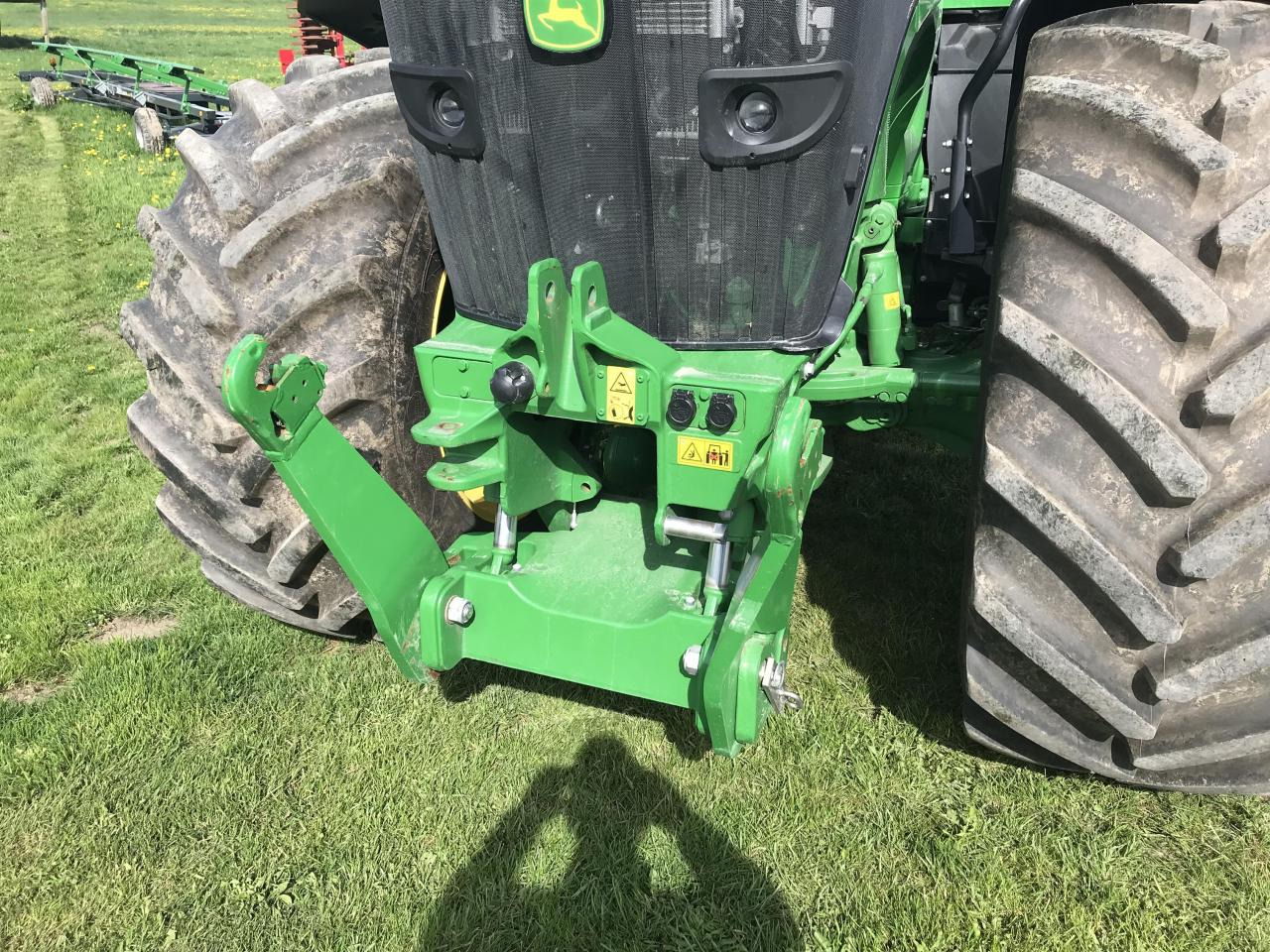 John Deere 7R 350 - Máy cày: hình 4 John Deere 7R 350 - Máy cày: hình 4