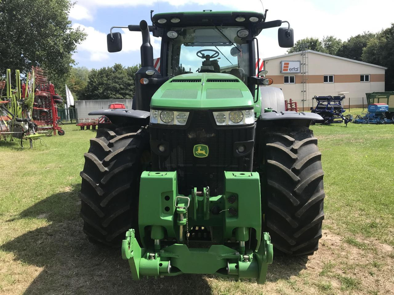 John Deere 8370R - Máy cày: hình 3 John Deere 8370R - Máy cày: hình 3
