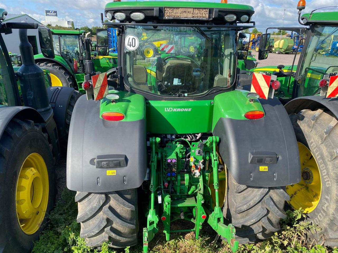 John Deere 8370R - Máy cày: hình 2 John Deere 8370R - Máy cày: hình 2