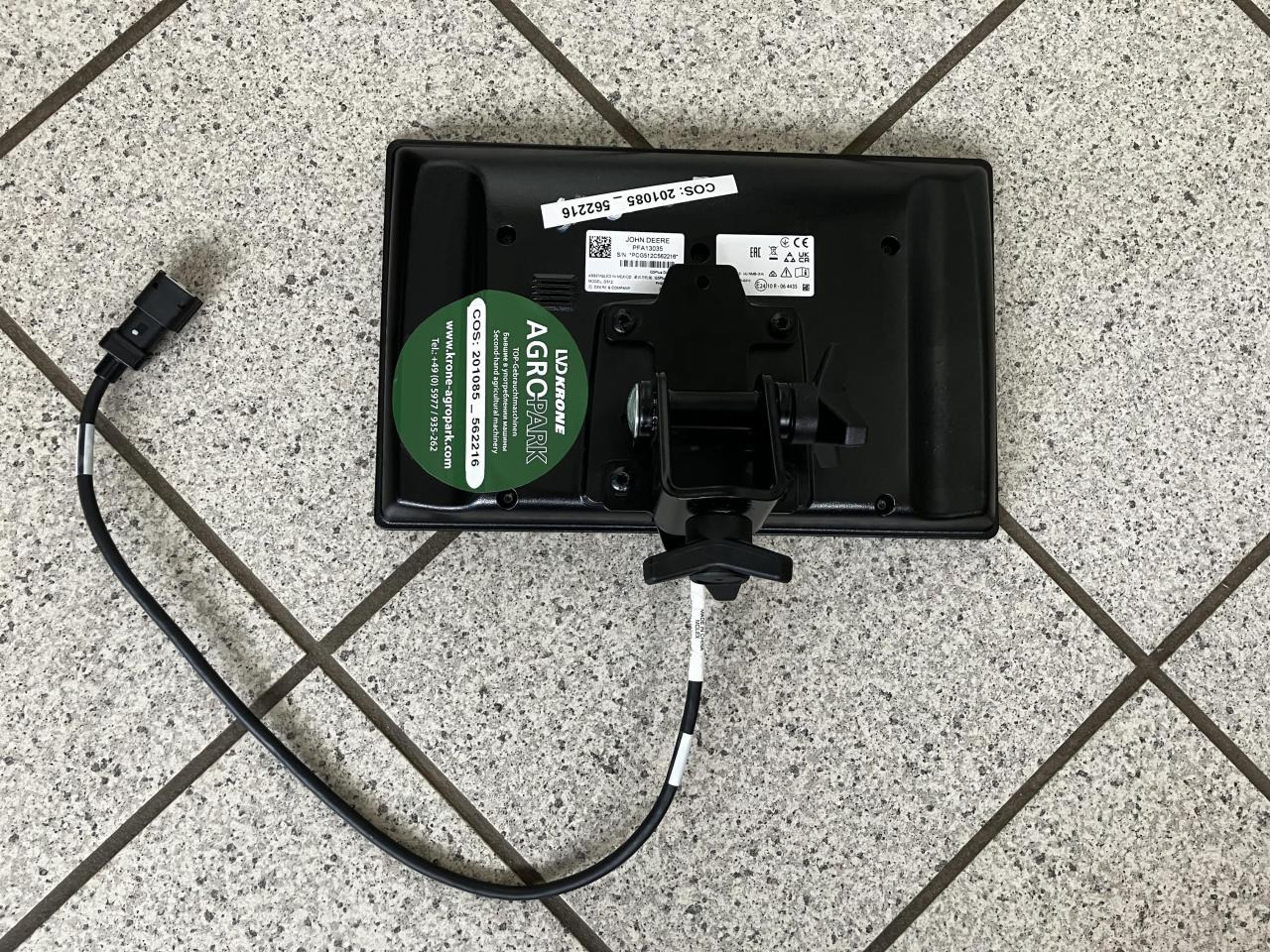 John Deere G5 Plus Zusatzdisplay - Hệ thống định vị cho Máy móc nông nghiệp: hình 2 John Deere G5 Plus Zusatzdisplay - Hệ thống định vị cho Máy móc nông nghiệp: hình 2