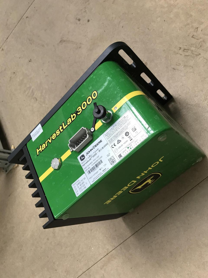 John Deere HarvestLab 3000 - Hệ thống định vị cho Máy móc nông nghiệp: hình 1 John Deere HarvestLab 3000 - Hệ thống định vị cho Máy móc nông nghiệp: hình 1