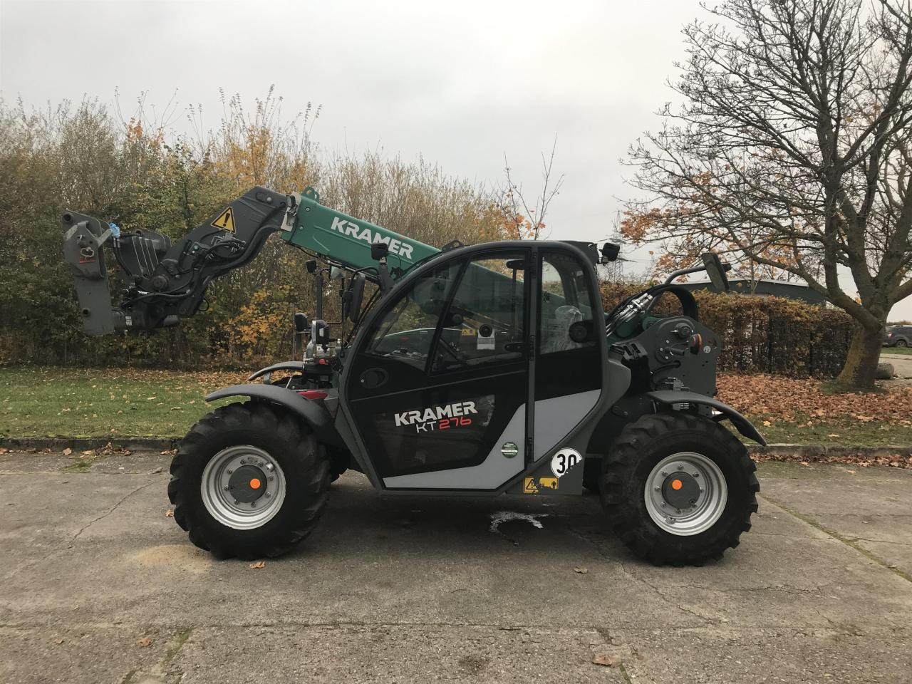 Kramer KT276 - Xe nhấc hình viễn vọng kính: hình 2 Kramer KT276 - Xe nhấc hình viễn vọng kính: hình 2