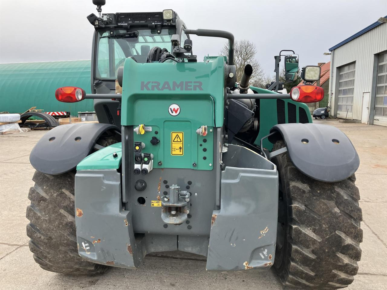 Kramer KT557 - Xe nhấc hình viễn vọng kính: hình 4 Kramer KT557 - Xe nhấc hình viễn vọng kính: hình 4
