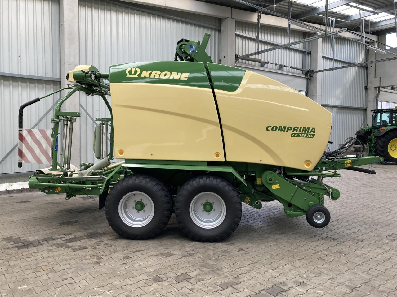 Krone CF 155 XC - Máy đóng kiện tròn: hình 3 Krone CF 155 XC - Máy đóng kiện tròn: hình 3