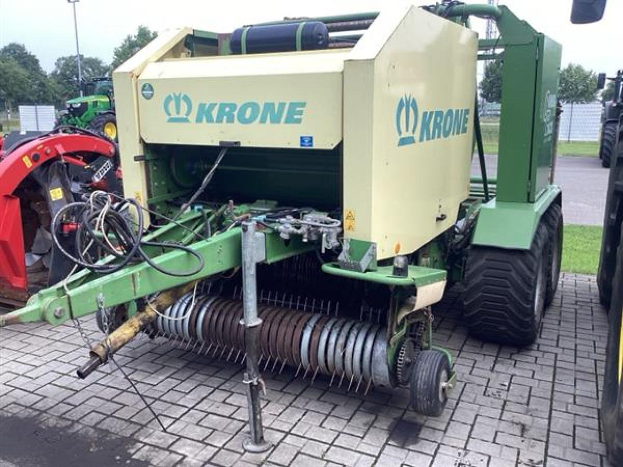 Krone CP 1500 MC - Máy đóng kiện tròn: hình 1 Krone CP 1500 MC - Máy đóng kiện tròn: hình 1