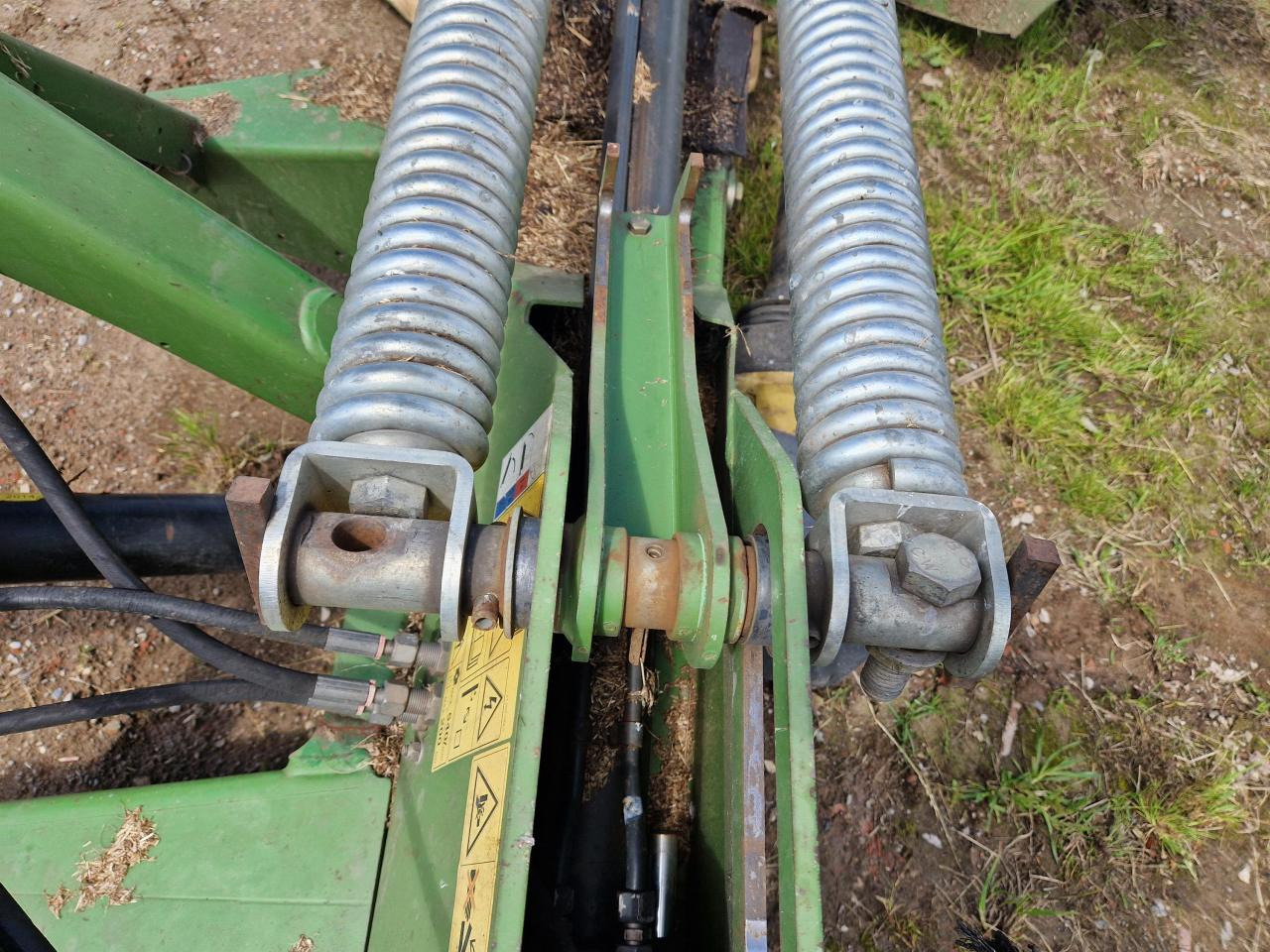 Máy cắt cỏ Krone EC R 320 CV: hình 13