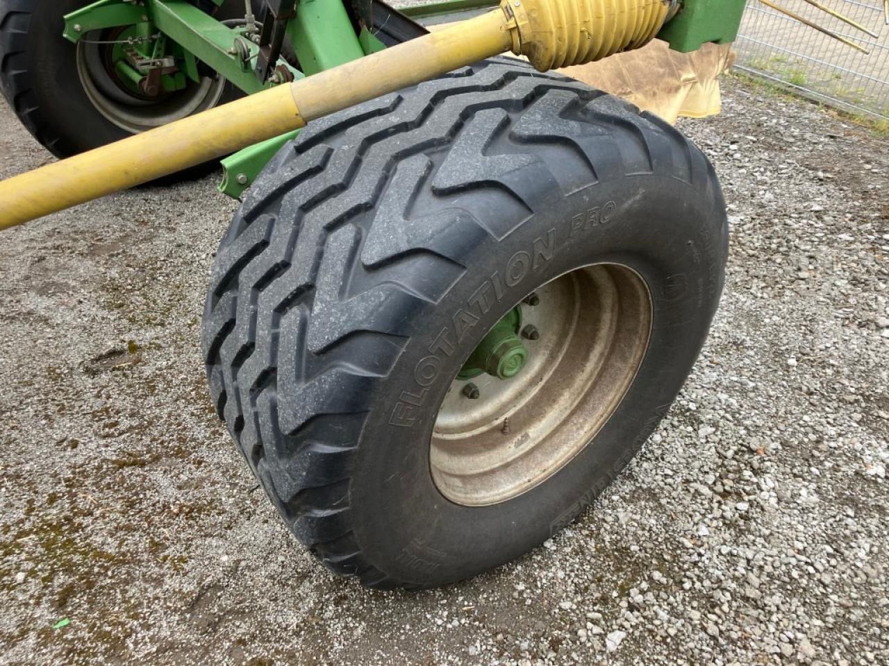 Krone SWADRO 1400 - Dàn trải/ Cào: hình 5 Krone SWADRO 1400 - Dàn trải/ Cào: hình 5