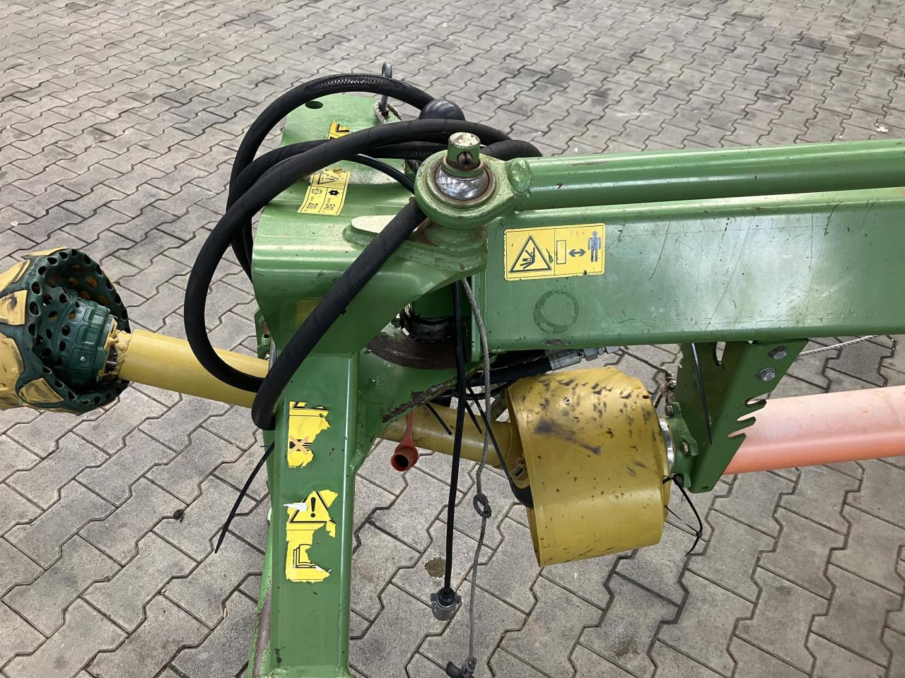 Cho thuê Krone SWADRO 900 Krone SWADRO 900: hình 12