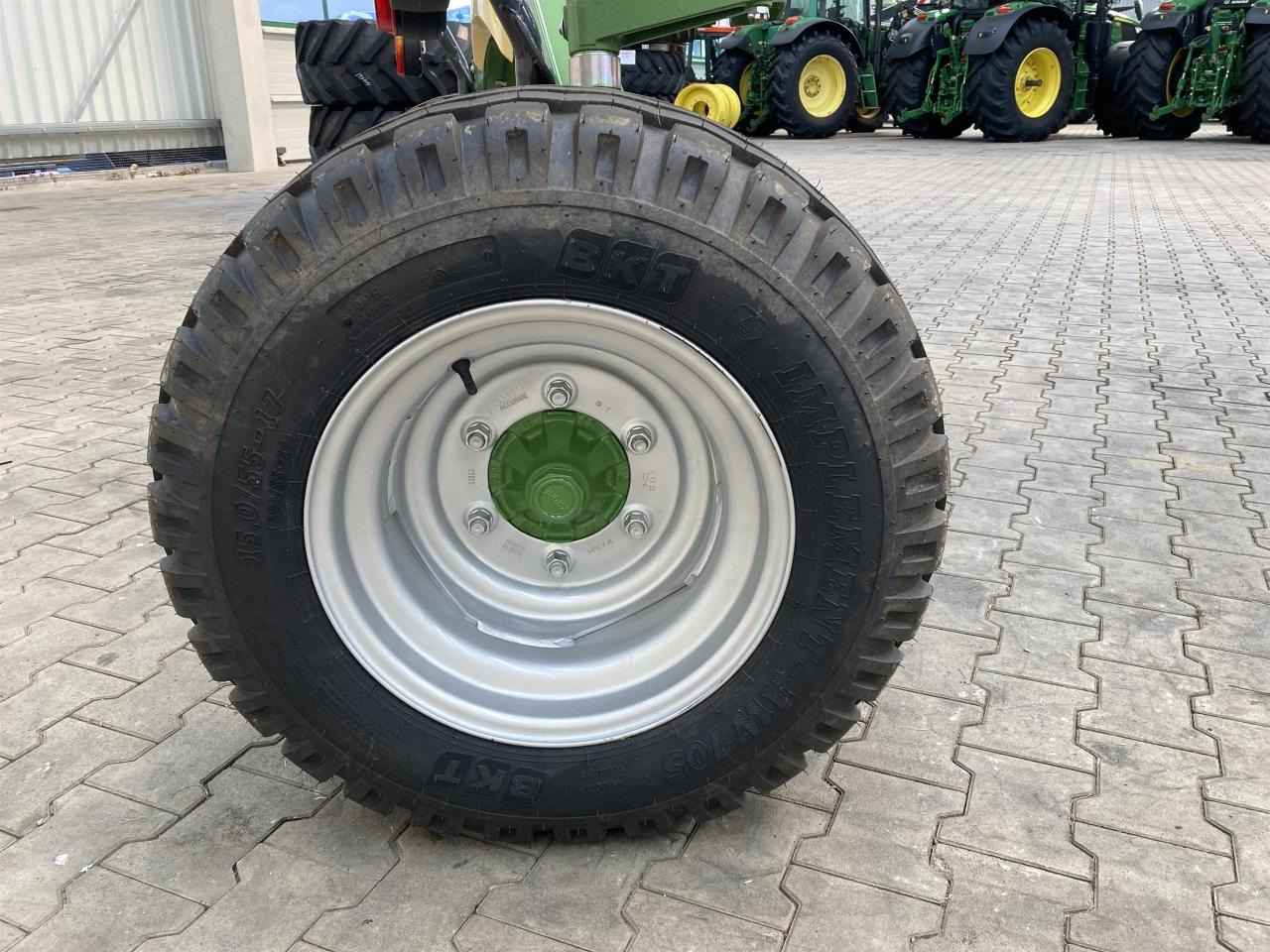 Krone Swadro TS 620 Twin - Dàn trải/ Cào: hình 2 Krone Swadro TS 620 Twin - Dàn trải/ Cào: hình 2