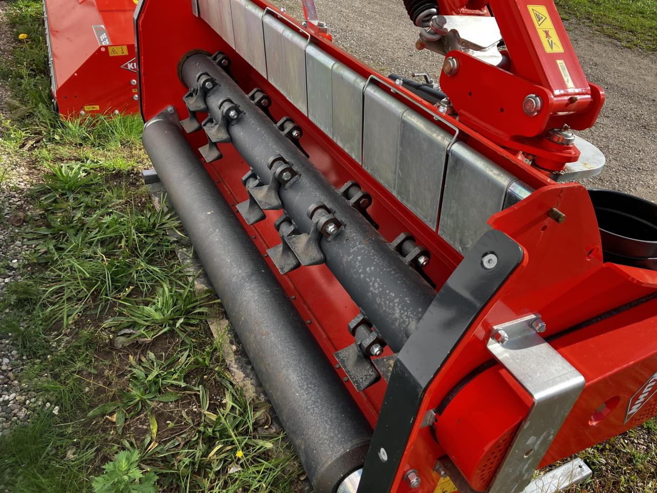 Kuhn TBE 19 - Dàn băm cỏ: hình 5 Kuhn TBE 19 - Dàn băm cỏ: hình 5