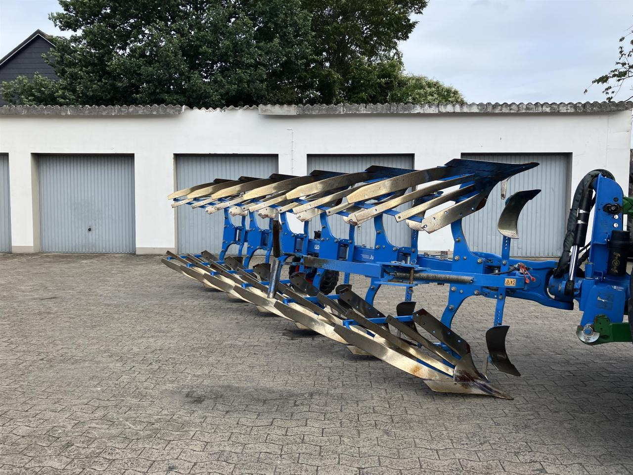 Lemken Juwel 8 MV 5+1 N 100 - Cày: hình 3 Lemken Juwel 8 MV 5+1 N 100 - Cày: hình 3