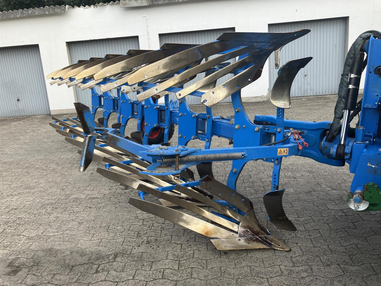 Lemken Juwel 8 MV 5+1 N 100 - Cày: hình 1 Lemken Juwel 8 MV 5+1 N 100 - Cày: hình 1