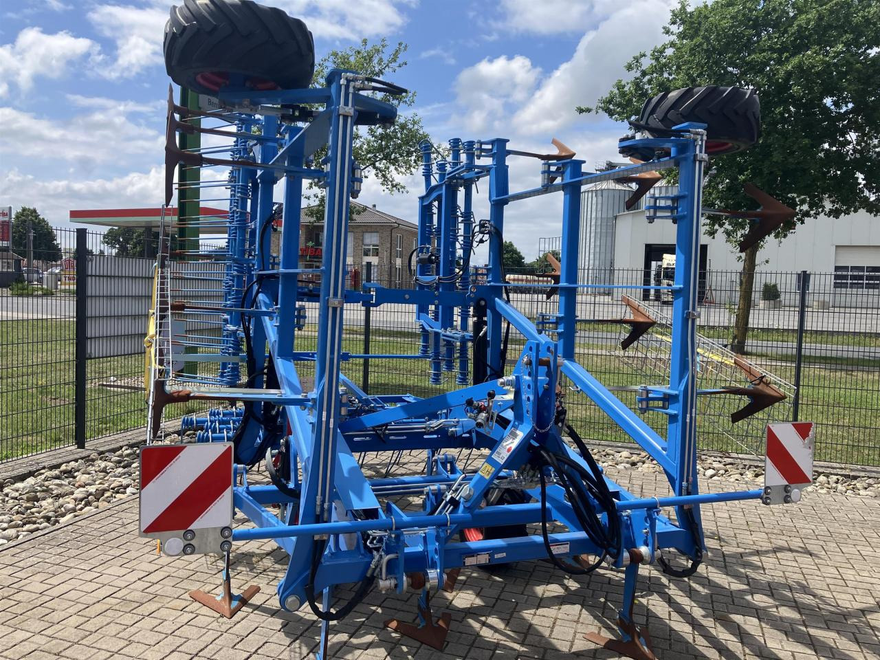 Lemken Koralin 9/660 K - Máy trồng trọt: hình 1 Lemken Koralin 9/660 K - Máy trồng trọt: hình 1