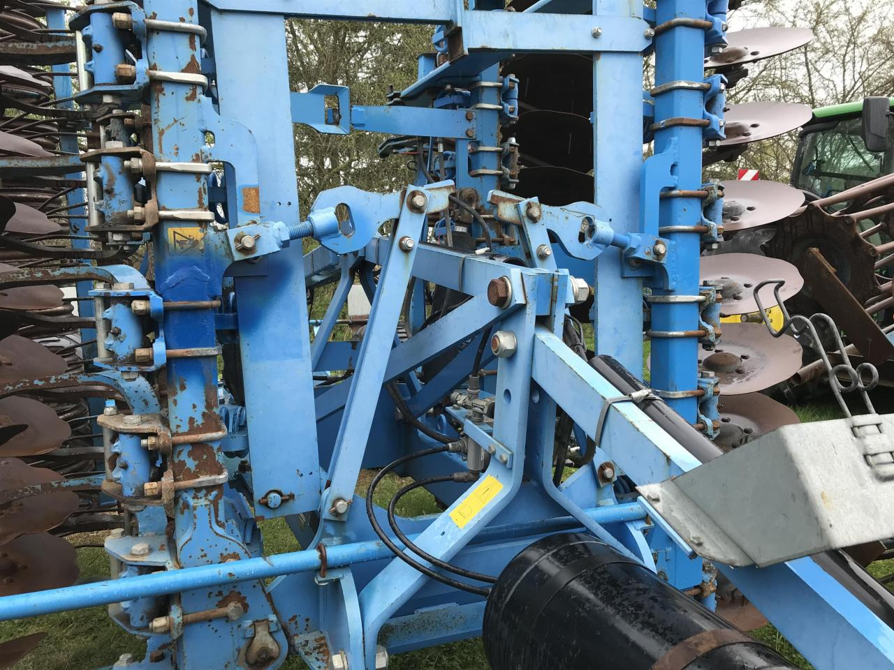 Lemken RUBIN 9/500 KUH - Bừa đĩa: hình 3 Lemken RUBIN 9/500 KUH - Bừa đĩa: hình 3