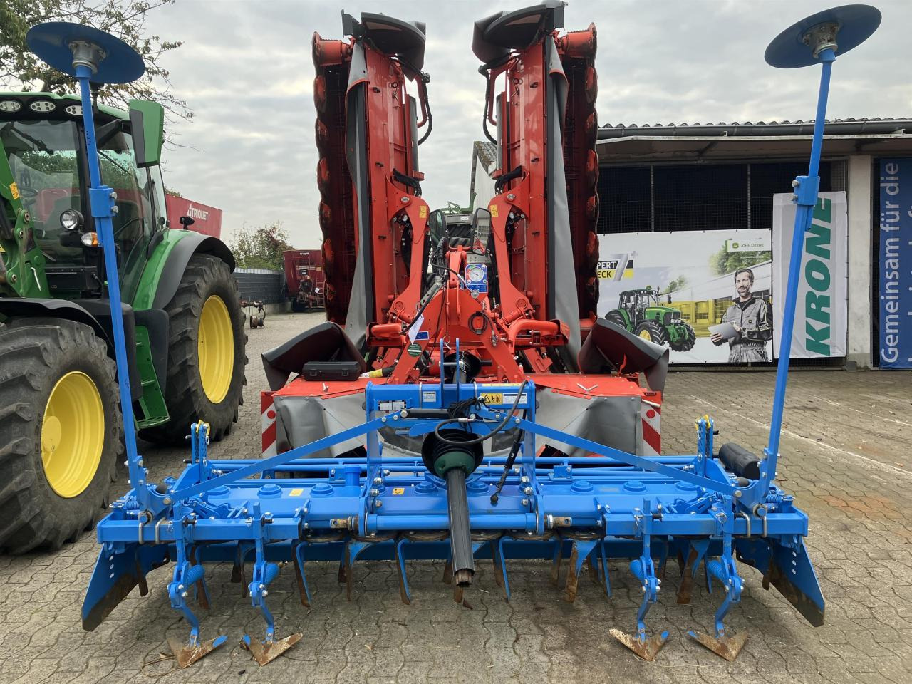 Lemken Zirkon 8/300 - Thiết bị xới đất: hình 1 Lemken Zirkon 8/300 - Thiết bị xới đất: hình 1
