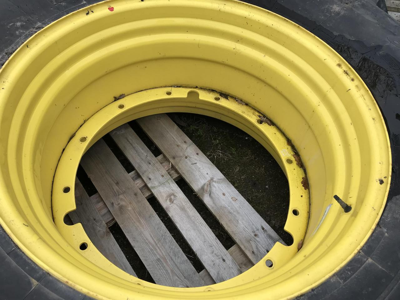 Michelin 650/85R38 - Lốp cho Máy móc nông nghiệp: hình 2 Michelin 650/85R38 - Lốp cho Máy móc nông nghiệp: hình 2