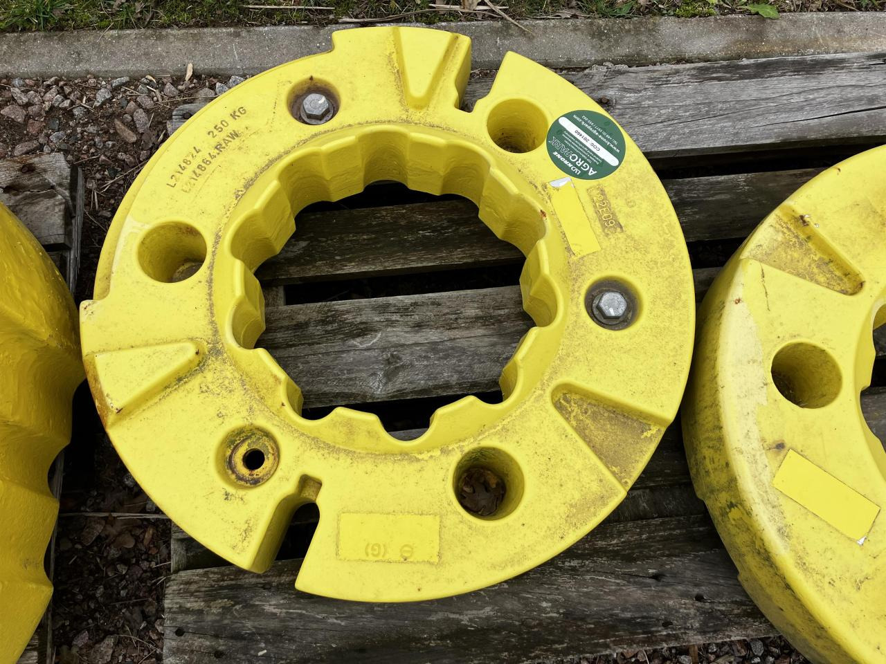 John Deere 2x 250kg - Phụ tùng cho Máy móc nông nghiệp: hình 4 John Deere 2x 250kg - Phụ tùng cho Máy móc nông nghiệp: hình 4