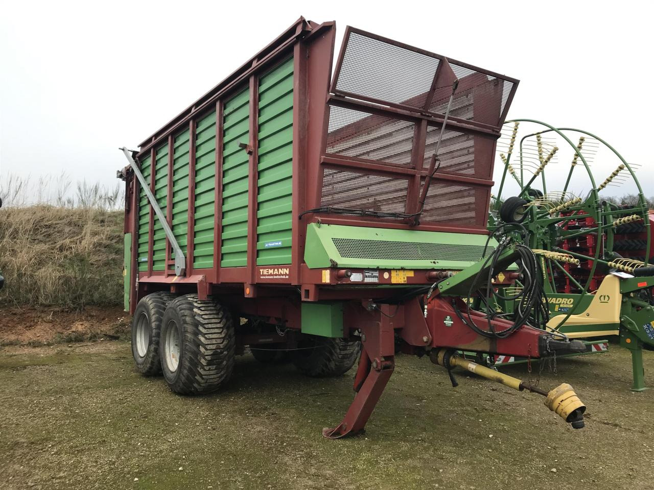 Strautmann Giga Trailer 1840 - Xe kéo tự chất hàng: hình 1 Strautmann Giga Trailer 1840 - Xe kéo tự chất hàng: hình 1