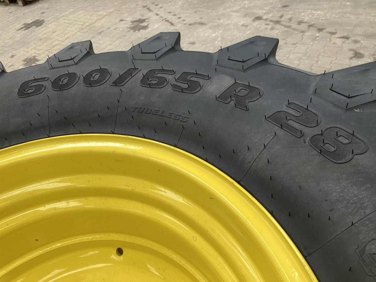 Trelleborg 600/65R28 - Lốp cho Máy móc nông nghiệp: hình 2 Trelleborg 600/65R28 - Lốp cho Máy móc nông nghiệp: hình 2